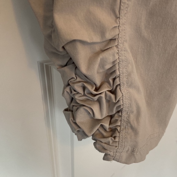 INC Capris Sz. 18 - Picture 2 of 8